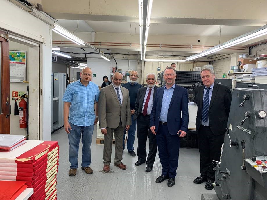 Steve Reed MP visits Graphico Printing Limited 