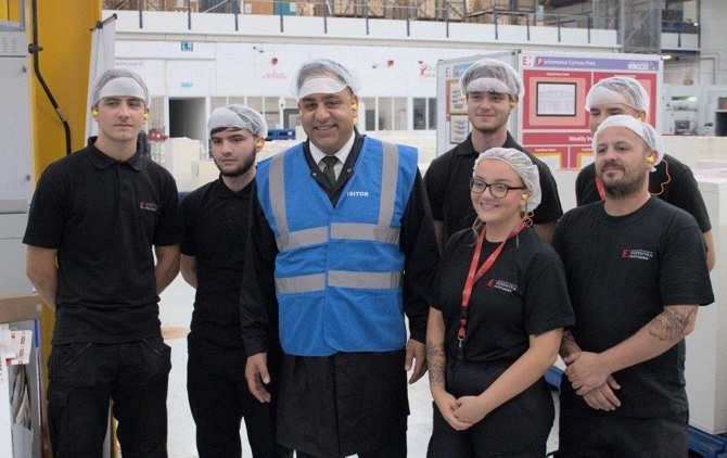 IMRAN HUSSAIN MP VISITS MAJOR BRADFORD PRINTER